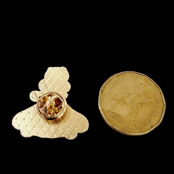 2/$20 Brand New Sanrio Pompompurin Pin Brooch - Picture 2 of 2